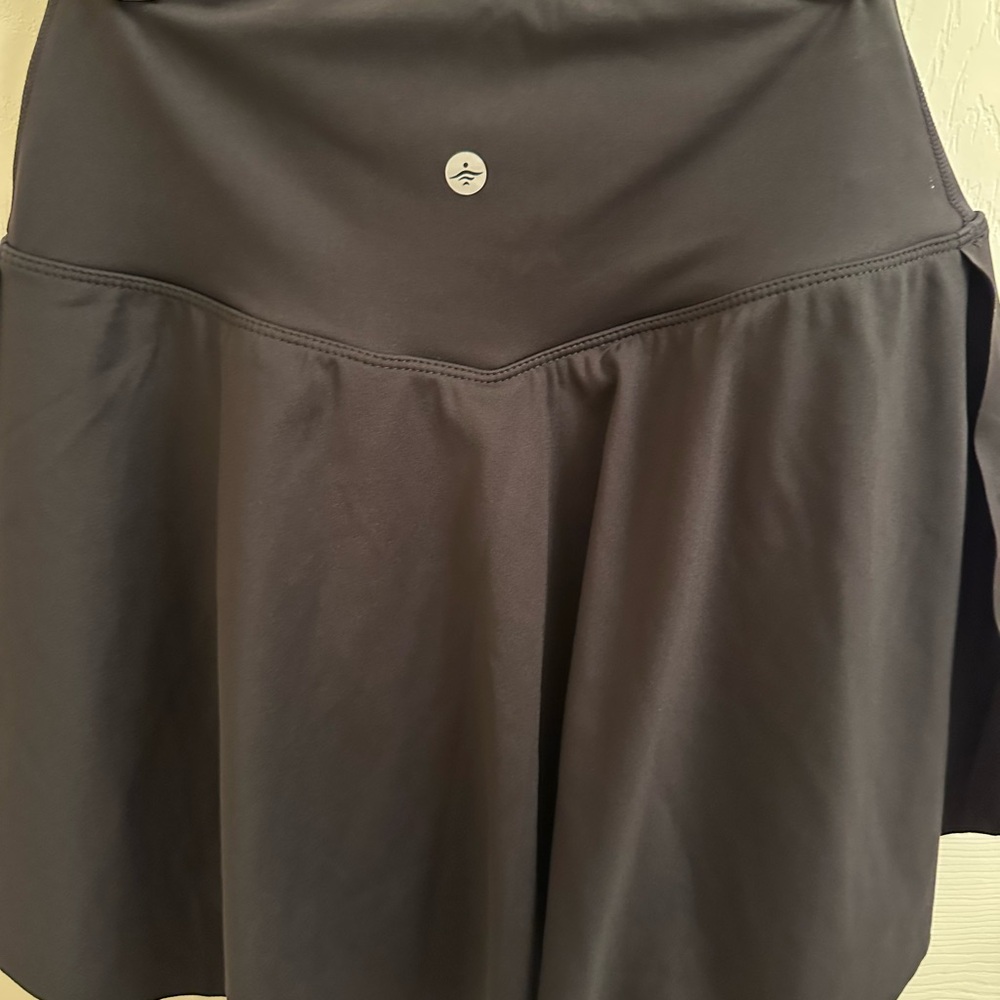 Halara Black Women's Skirt/skort never worn